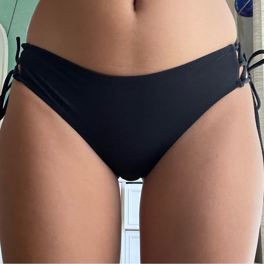 Bikini bottom